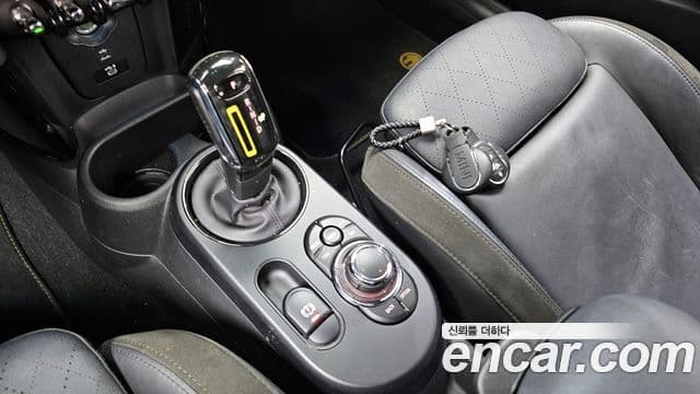 Mini Cooper Электрический (Electric) 3세대, 2022 9