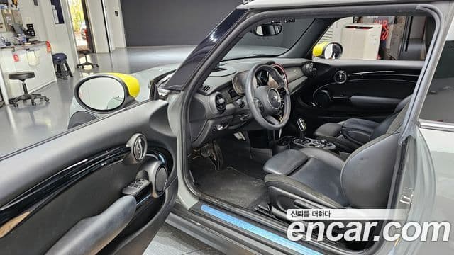 Mini Cooper Электрический (Electric) 3세대, 2022 10