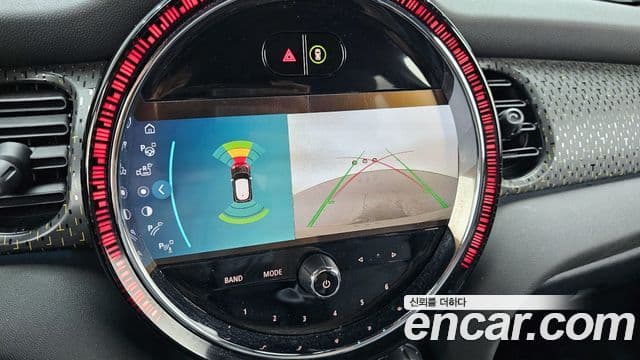 Mini Cooper Электрический (Electric) 3세대, 2022 17