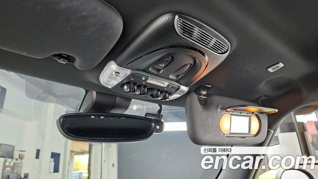 Mini Cooper Электрический (Electric) 3세대, 2022 19