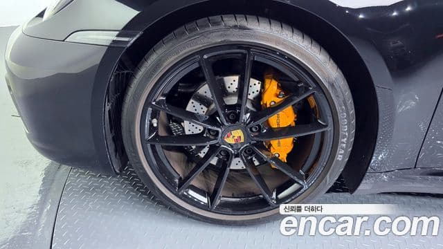 Porsche 911 (992) Carrera 4 кабриолет, 2024 все фото