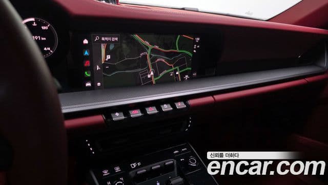 Porsche 911 (992) Carrera 4 кабриолет, 2024 14