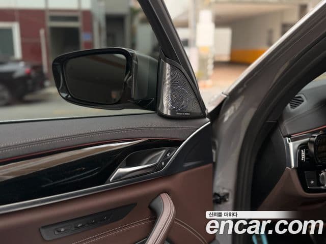 BMW 5시리즈 (G30) 530e M Sport, 2022 9