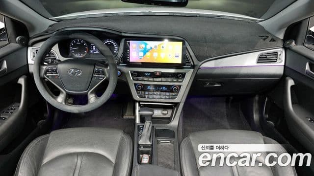 Hyundai LF Sonata Special, 2015 7
