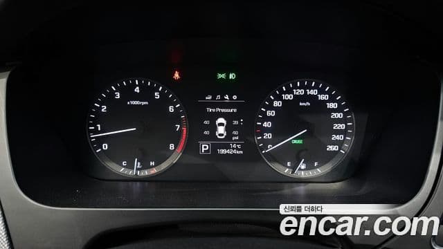 Hyundai LF Sonata Special, 2015 8