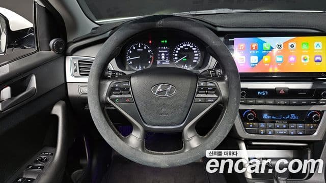 Hyundai LF Sonata Special, 2015 13