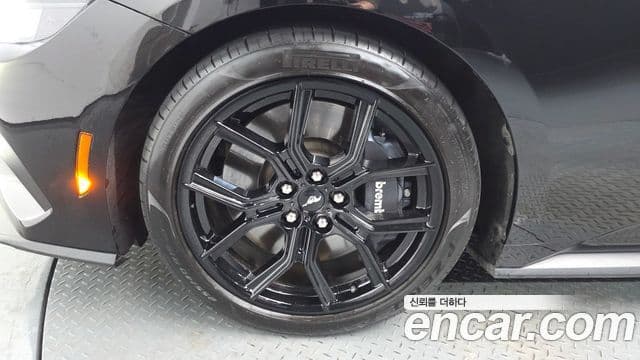 Ford Mustang 7세대 2.3 EcoBoost Premium купе, 2024 все фото