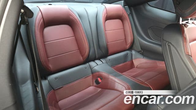 Ford Mustang 7세대 2.3 EcoBoost Premium купе, 2024 11
