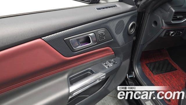 Ford Mustang 7세대 2.3 EcoBoost Premium купе, 2024 14