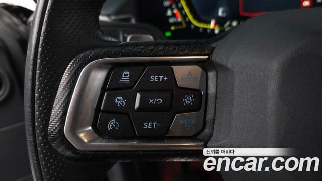 Ford Mustang 7세대 2.3 EcoBoost Premium купе, 2024 15