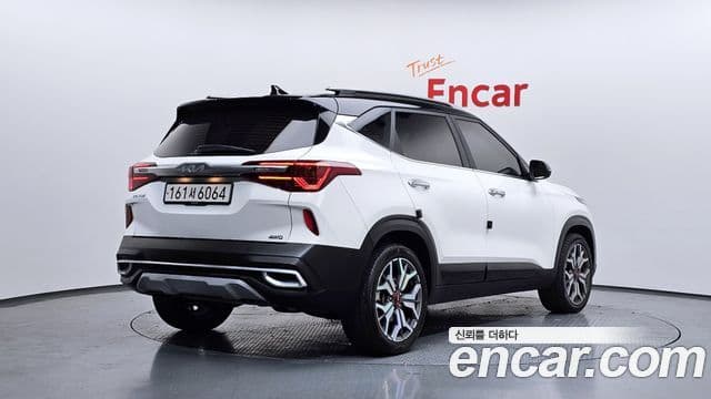 Kia Seltos Signature, 2023 2