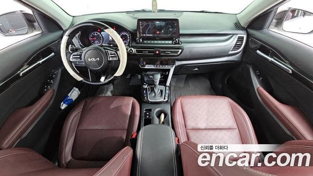 Kia Seltos Signature, 2023 7