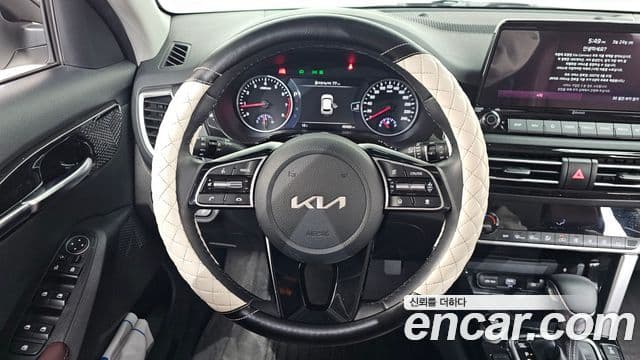 Kia Seltos Signature, 2023 13