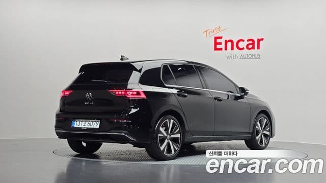 Volkswagen Гольф 8세대 Prestige, 2025 2
