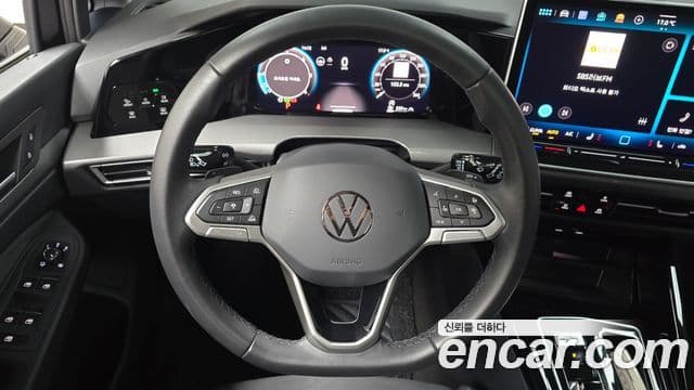 Volkswagen Гольф 8세대 Prestige, 2025 13