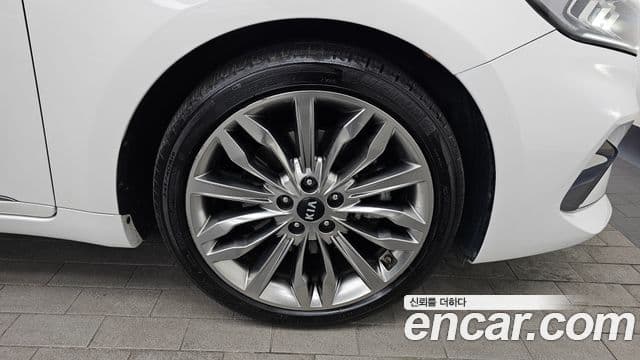 Kia K7 Premier Noblesse, 2020 все фото