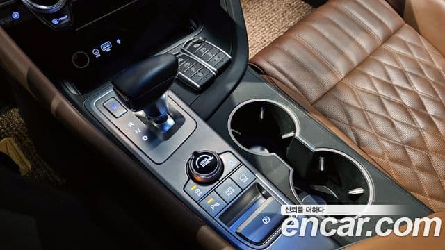 Genesis G70 Elite, 2019 9