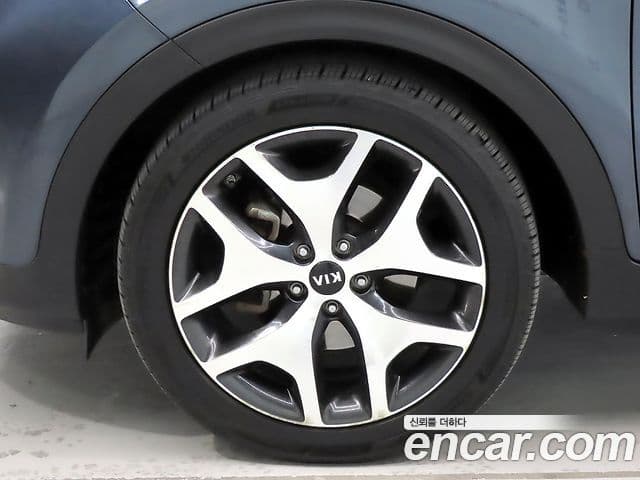 Kia Sportage 4세대 дизель 2.0 2WD Trendy, 2016 все фото