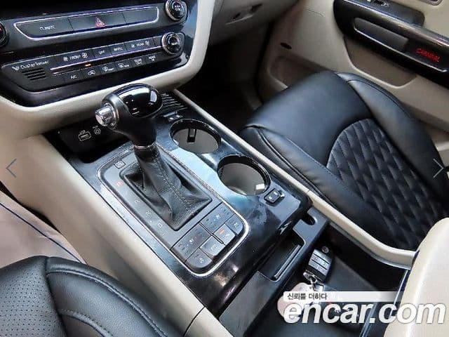 Kia All New Carnival Noblesse, 2016 12