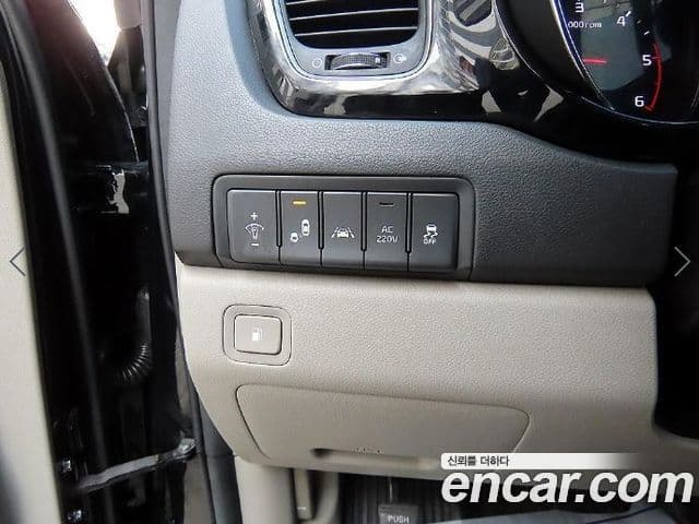 Kia All New Carnival Noblesse, 2016 13