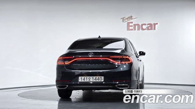 Hyundai Grandeur IG 3.0 LPi Modern (арендный автомобиль), 2018 4