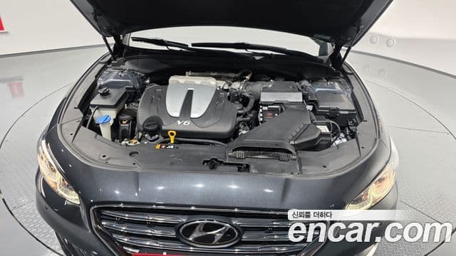 Hyundai Grandeur IG 3.0 LPi Modern (арендный автомобиль), 2018 6