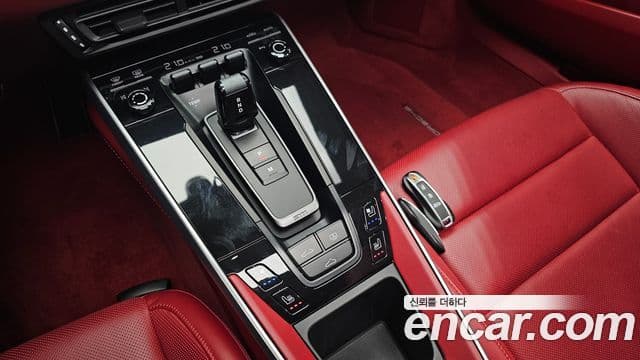 Porsche 911 (992) Carrera 4S, 2021 9