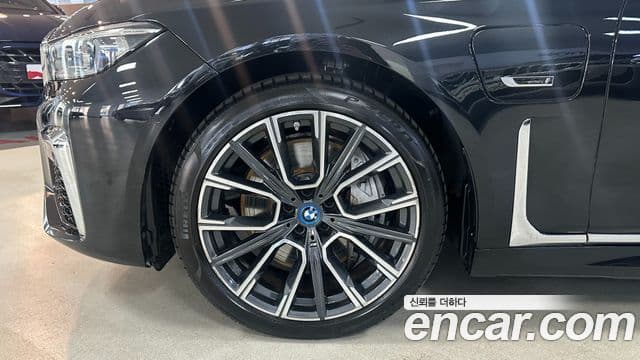 BMW 7시리즈 (G11) 745Le iPerformance M Sport, 2022 все фото
