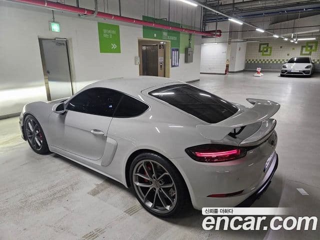 Porsche 718 카이맨 4.0 GT4, 2023 4