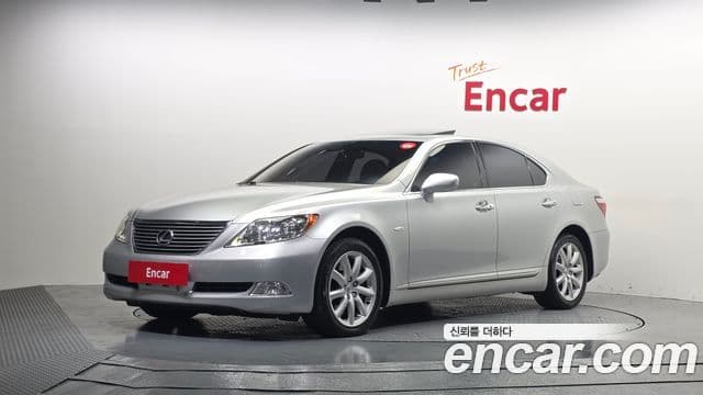 Lexus LS460 XF40, 2009 1