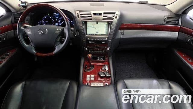 Lexus LS460 XF40, 2009 7