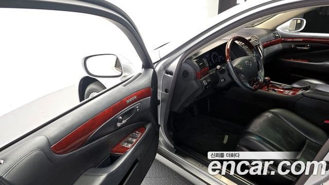 Lexus LS460 XF40, 2009 11