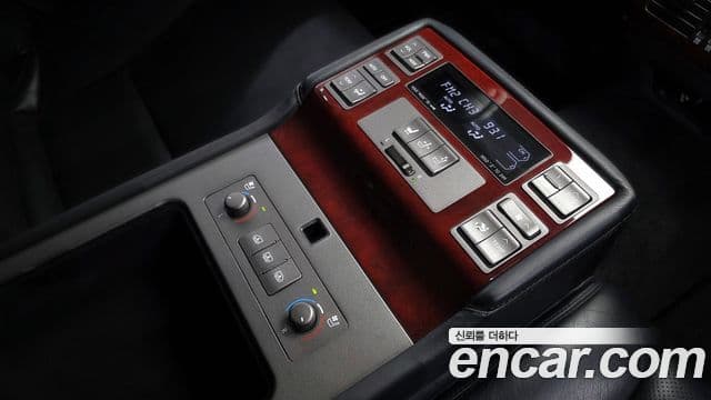 Lexus LS460 XF40, 2009 19