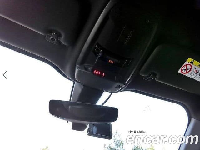 Peugeot e-2008 2세대 EV GT, 2021 16