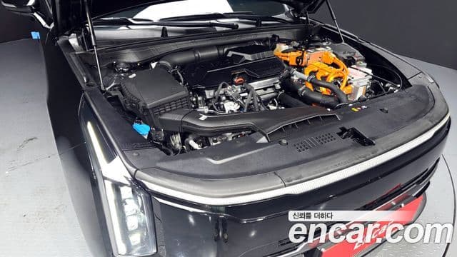 Kia The / новый New K8 гибрид Noblesse Light, 2025 6