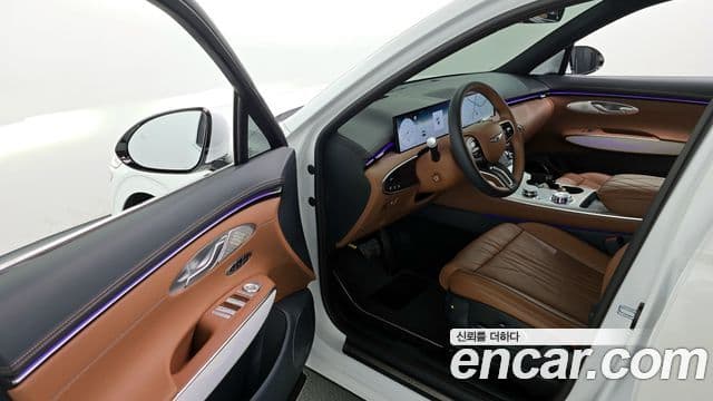 Genesis GV70, 2026 10