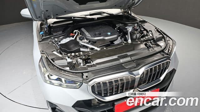 BMW 5시리즈 (G60) 523d M Sport, 2024 6