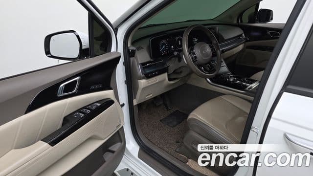 Kia Carnival 4세대 Signature, 2022 10