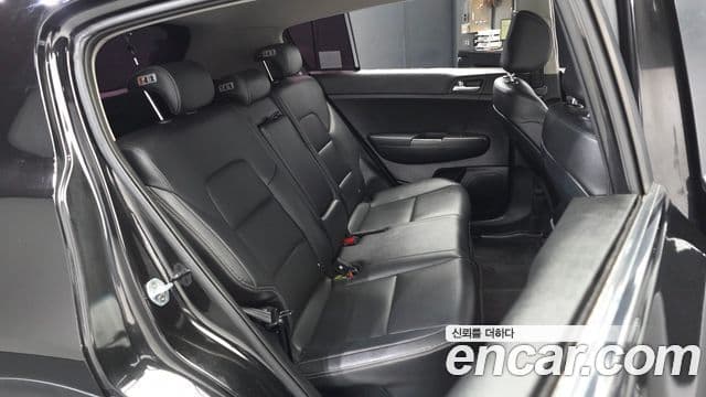 Kia Sportage The / новый Bold Luxury, 2019 12