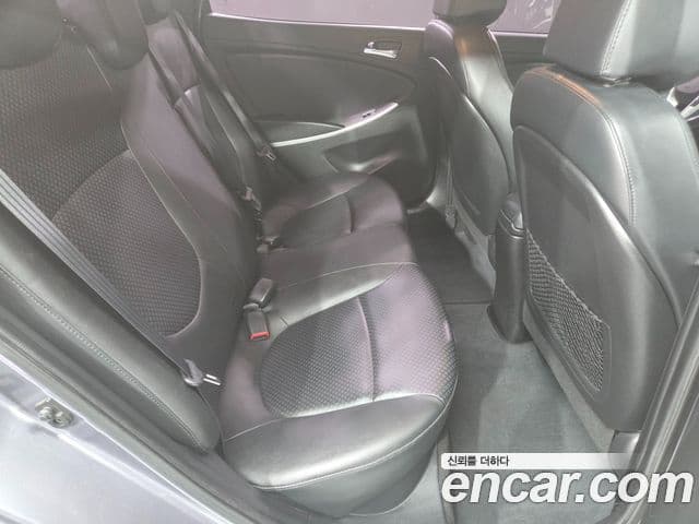 Hyundai Accent(новый кузов / новое поколение) Modern, 2014 9