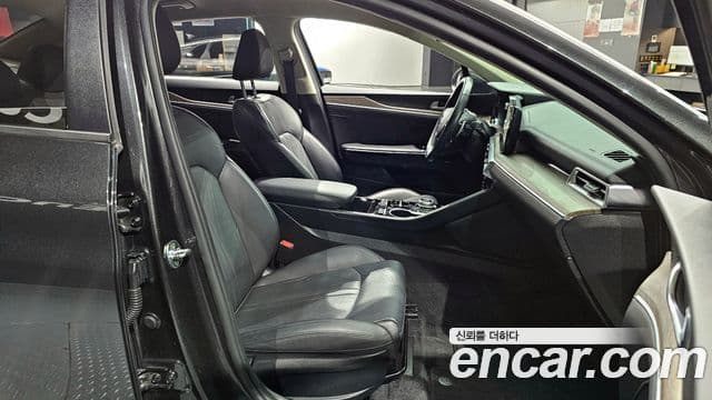 Kia K5 3세대 Noblesse, 2021 10