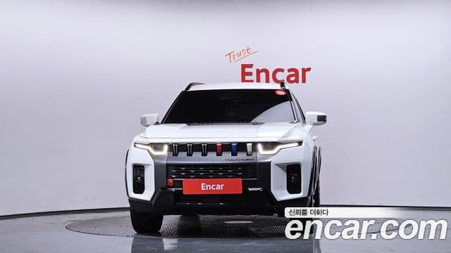 KG모빌리티(SsangYong) Torres Black Edition, 2024 3