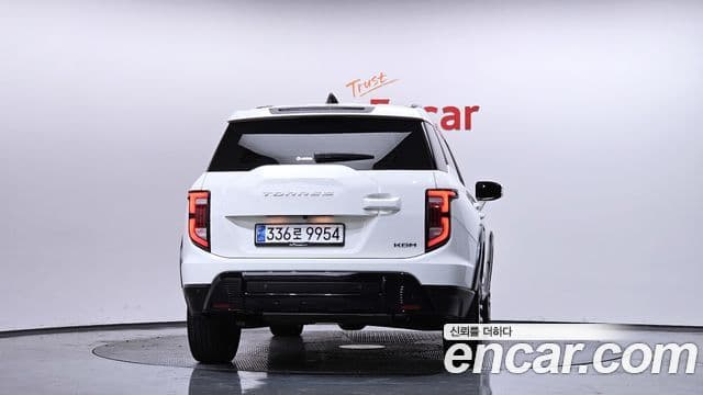 KG모빌리티(SsangYong) Torres Black Edition, 2024 4