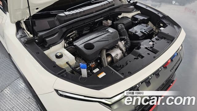 KG모빌리티(SsangYong) Torres Black Edition, 2024 6