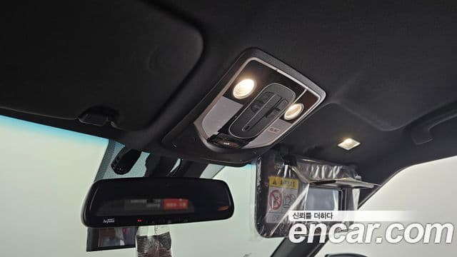 KG모빌리티(SsangYong) Torres Black Edition, 2024 19