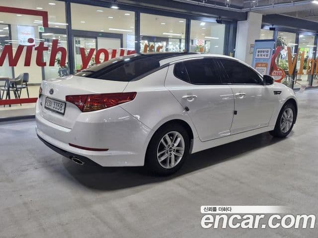 Kia K5 Luxury, 2012 4