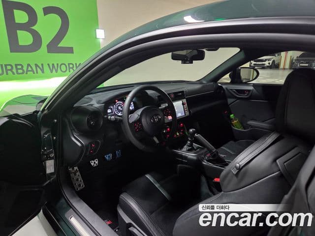 Toyota GR86 Premium, 2026 все фото