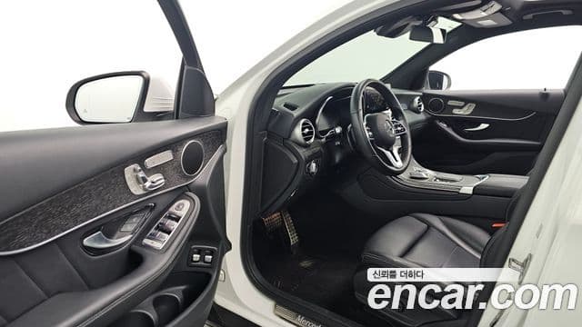 Mercedes-Benz GLC-класс X253 GLC300e 4MATIC купе, 2021 11