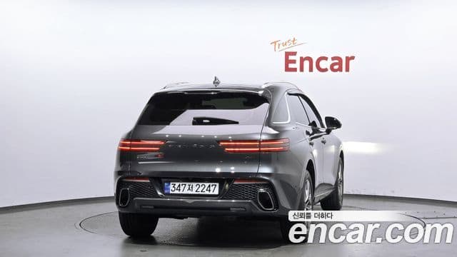 Genesis GV70, 2023 4