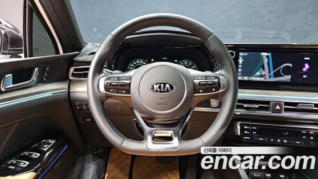 Kia K5 3세대 Signature, 2021 13
